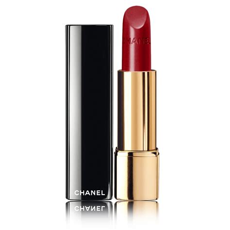 son chanel lipstick.